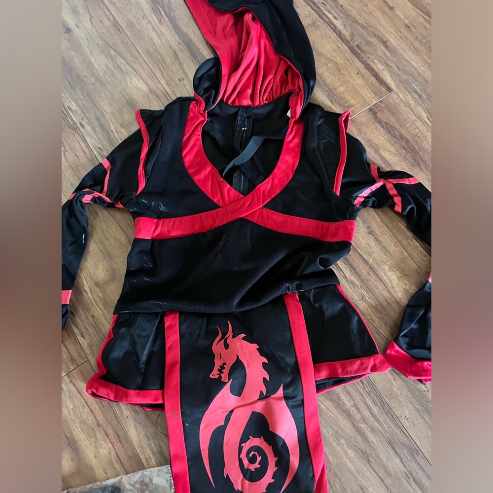 Ninja costume for women